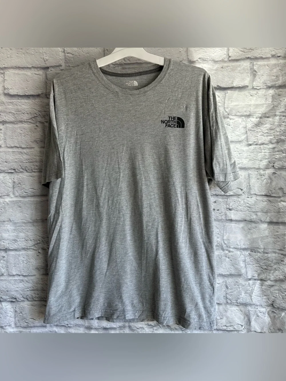 PREOWNED THE NORTH FACE GREY SHORT SLEEVE TSHIRT MENS SIZE XL